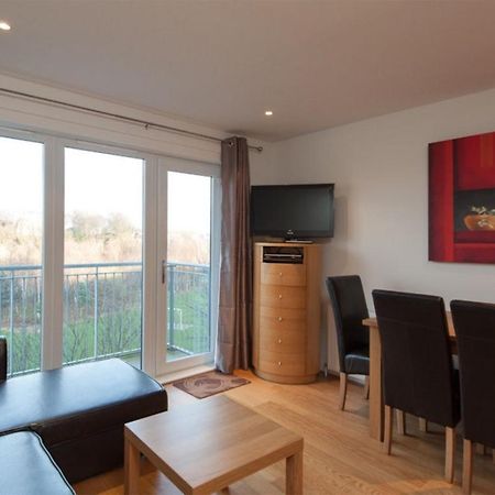 The Lochend Park View Residence Edimburgo Exterior foto